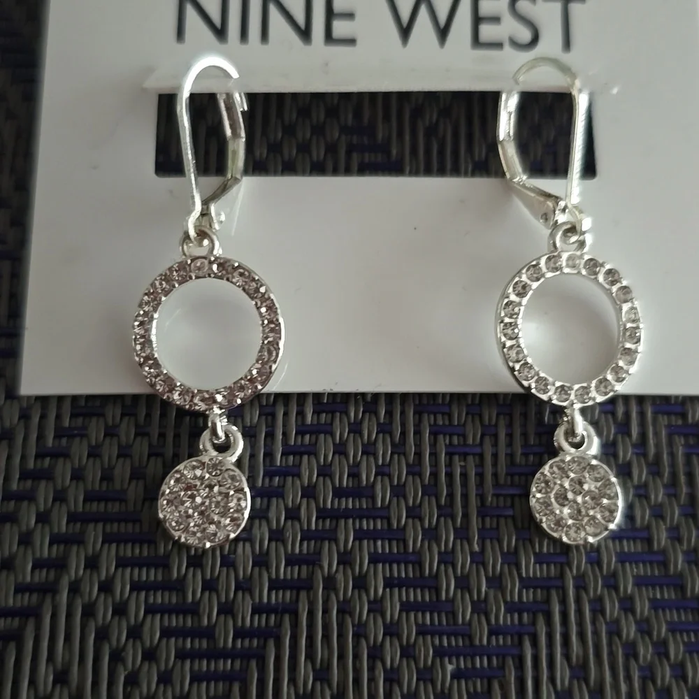NINE WEST WOMEN'S FASHION JEWELRY "SILVER" EARRINGS BUNDLE OF 2 PAIRS - Picture 3 of 6